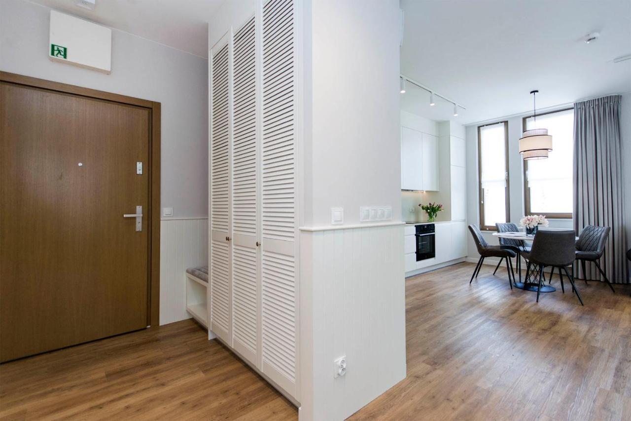 Yellow Rentyear Apartments Гданьск Экстерьер фото