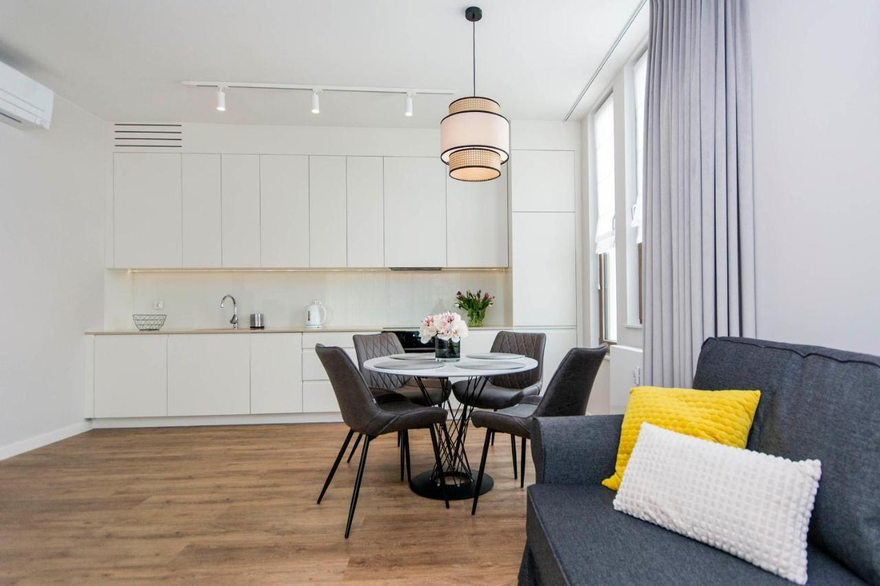 Yellow Rentyear Apartments Гданьск Экстерьер фото
